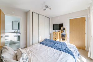 Photo 33- click for photo gallery